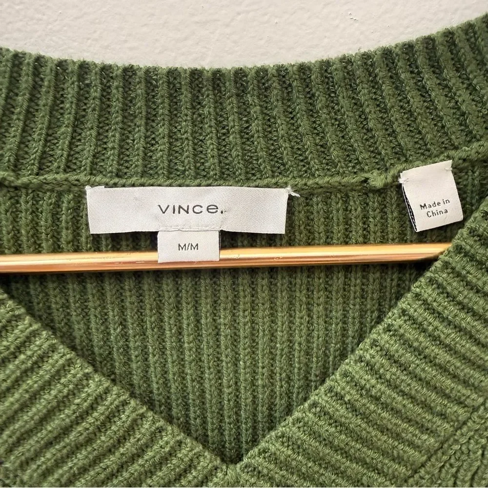 Vince Drop Shoulder V-Neck Sweater Size M Retail $295